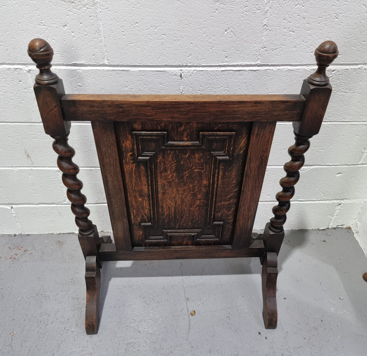 Antique English Oak Jacobean Style fire screen. In good original condition.