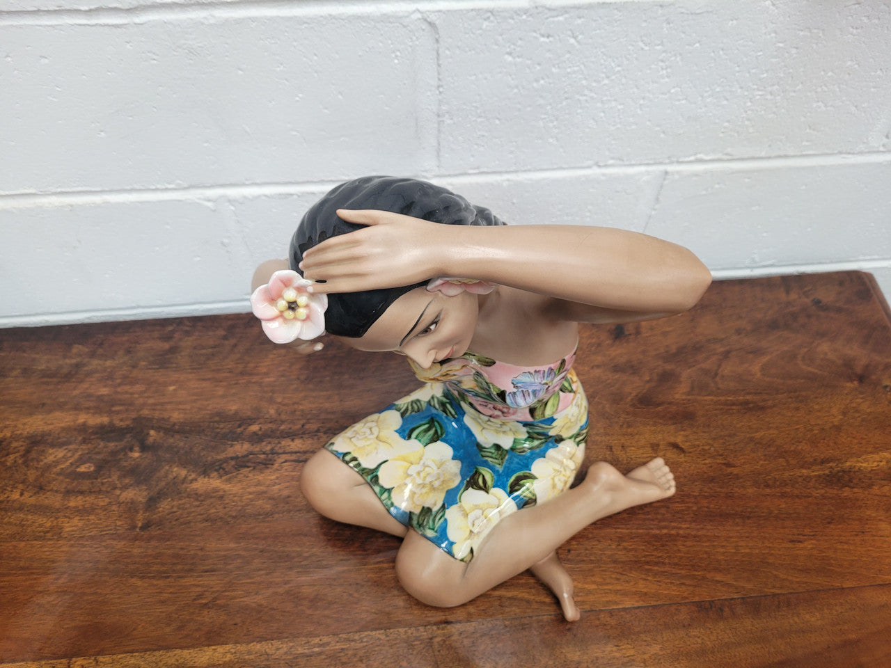 Large, Striking, Vintage Art Deco Tropical female porcelain figurine by Lenci Artist RONZAN, Italy. Beautifully modelled she is wearing a gorgeous polychrome strapless dress and flowers in her hair. Circa 1950’s.
