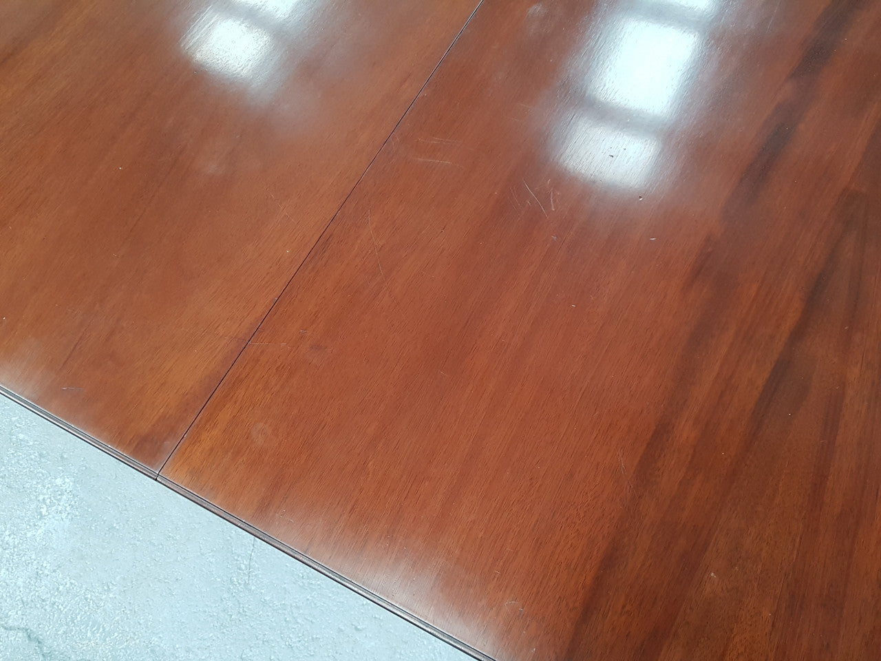 Good Quality Vintage Mahogany Regency Style Extension Table Dining Setting