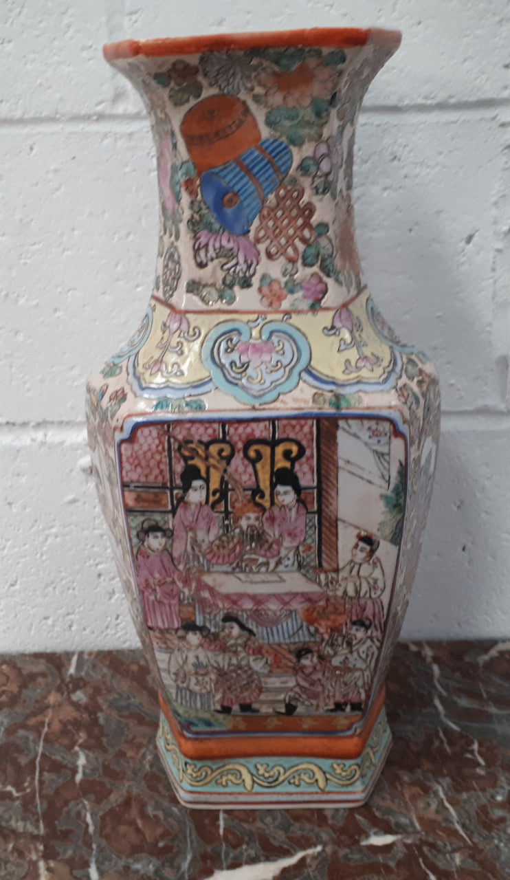 Antique Chinese export 19th Century hand-painted Famille Jaune vase. Chien-Lung seal mark to (1736-1795)
