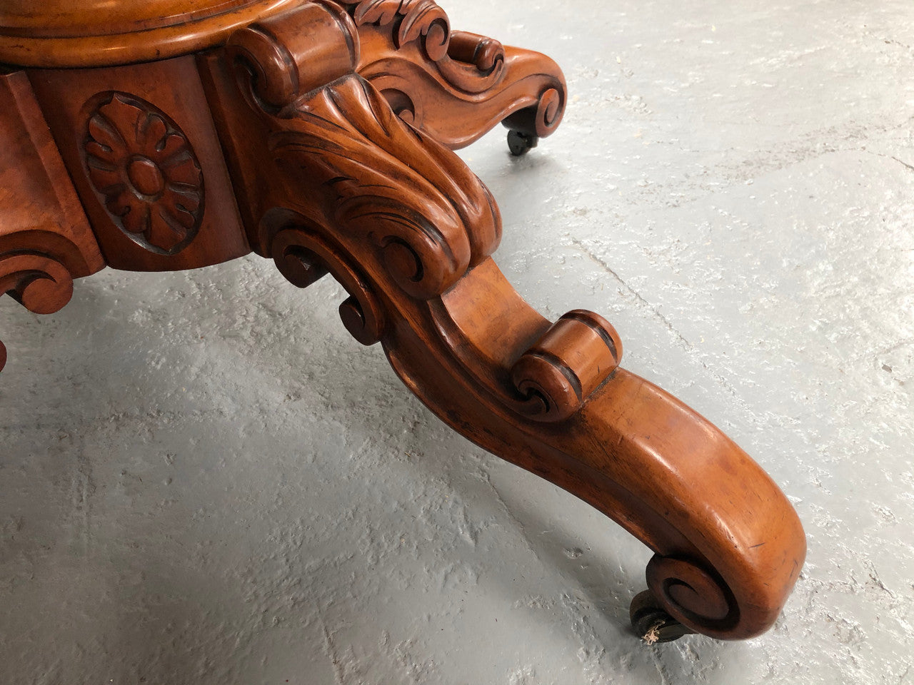 Stunning French Mahogany Centre Table
