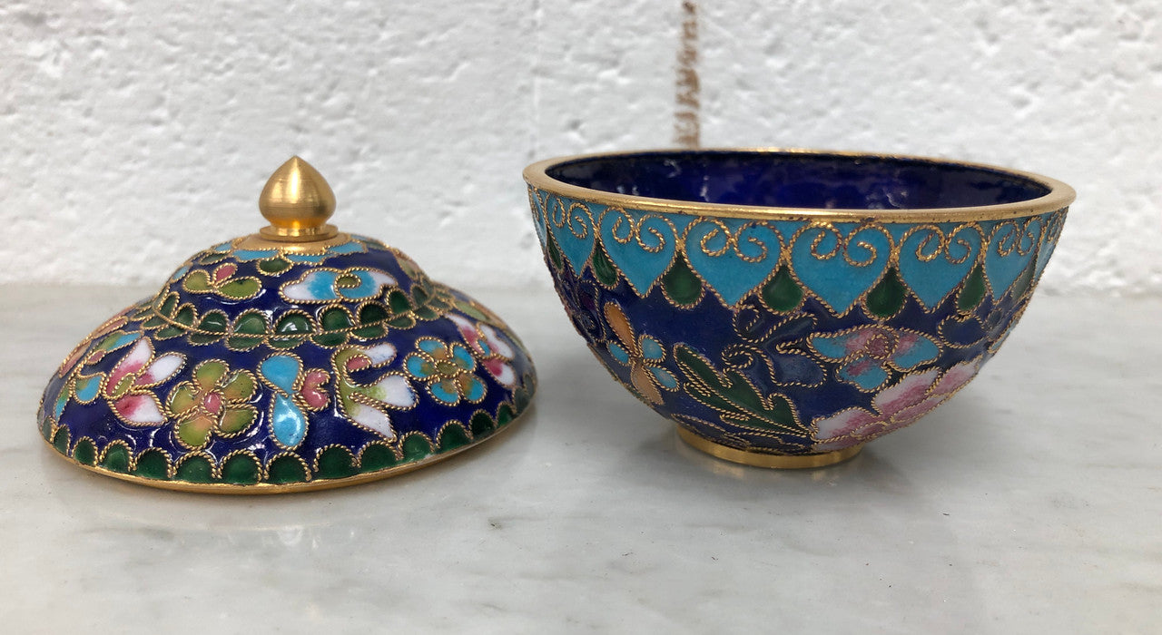 Very good quality Vintage Champleve enamel lidded bowl. In good original condition.