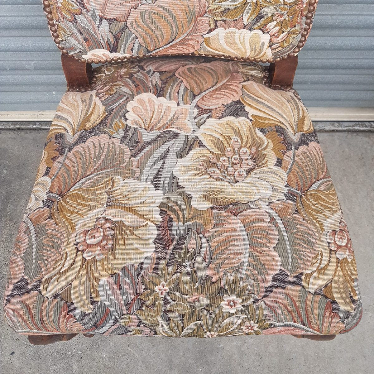 Set of Eight French Louis XV style Dining Chairs
