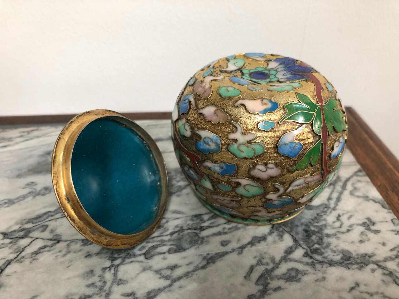 Good Quality Chinese Cloisonne Pear Covered Bowl