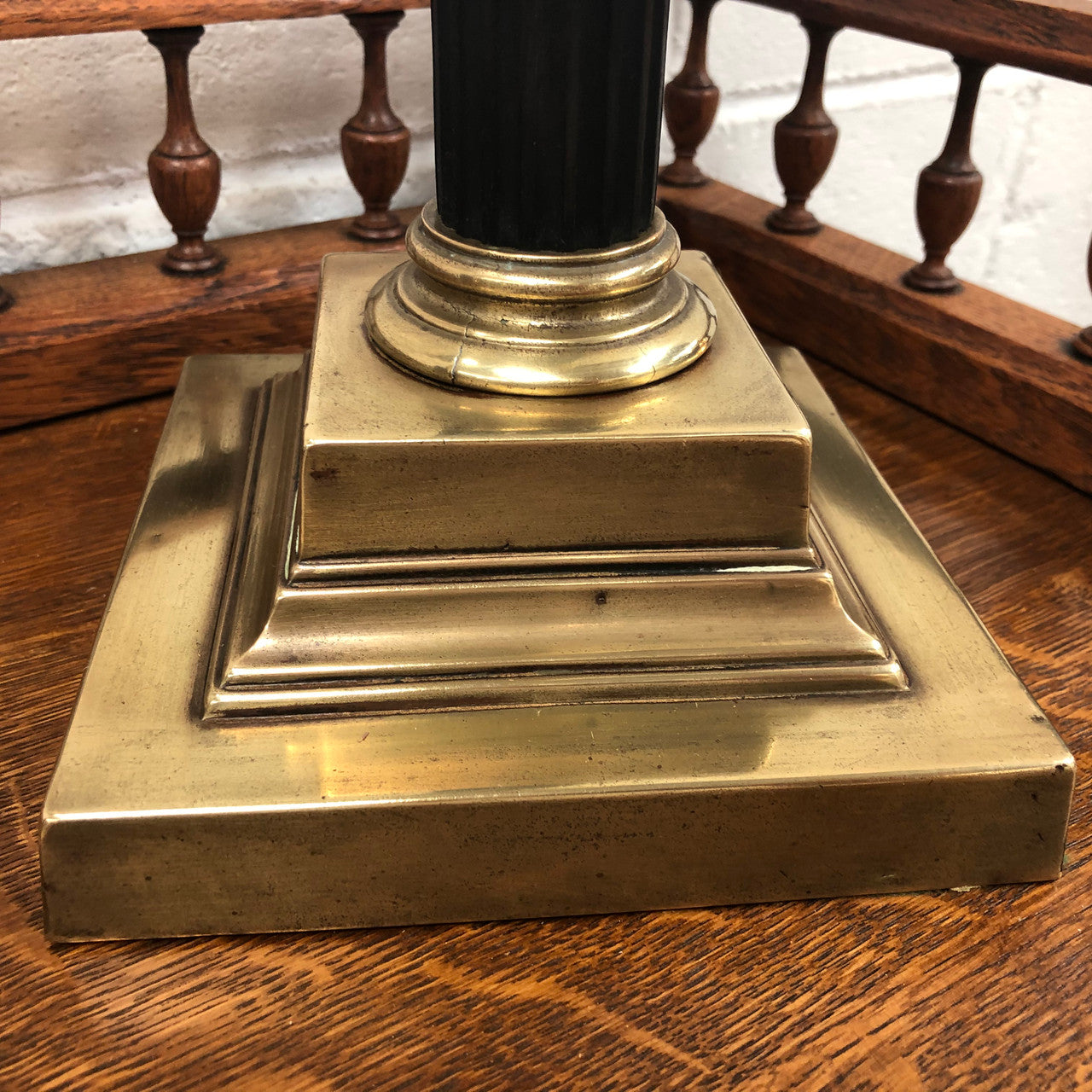 Stunning Victorian oil lamp