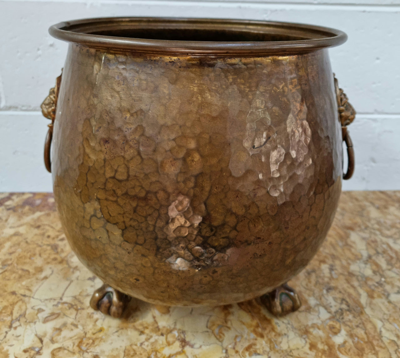 Stunning French brass Antique Jardinière with lion heads and on claw feet, in good original condition.