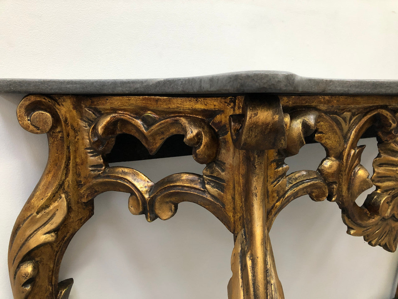 Antique French Louis XV style marble top console table & mirror set. Circa 1900 and it is in very good original condition.