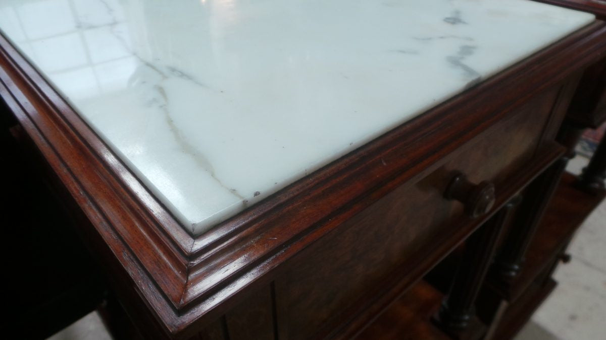 Pair of High End Mahogany Bedside Cabinets