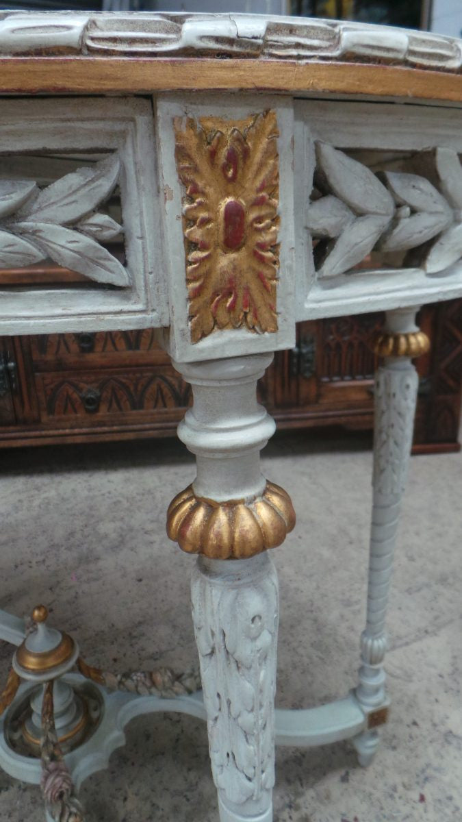 Antique French Carved Oval Table