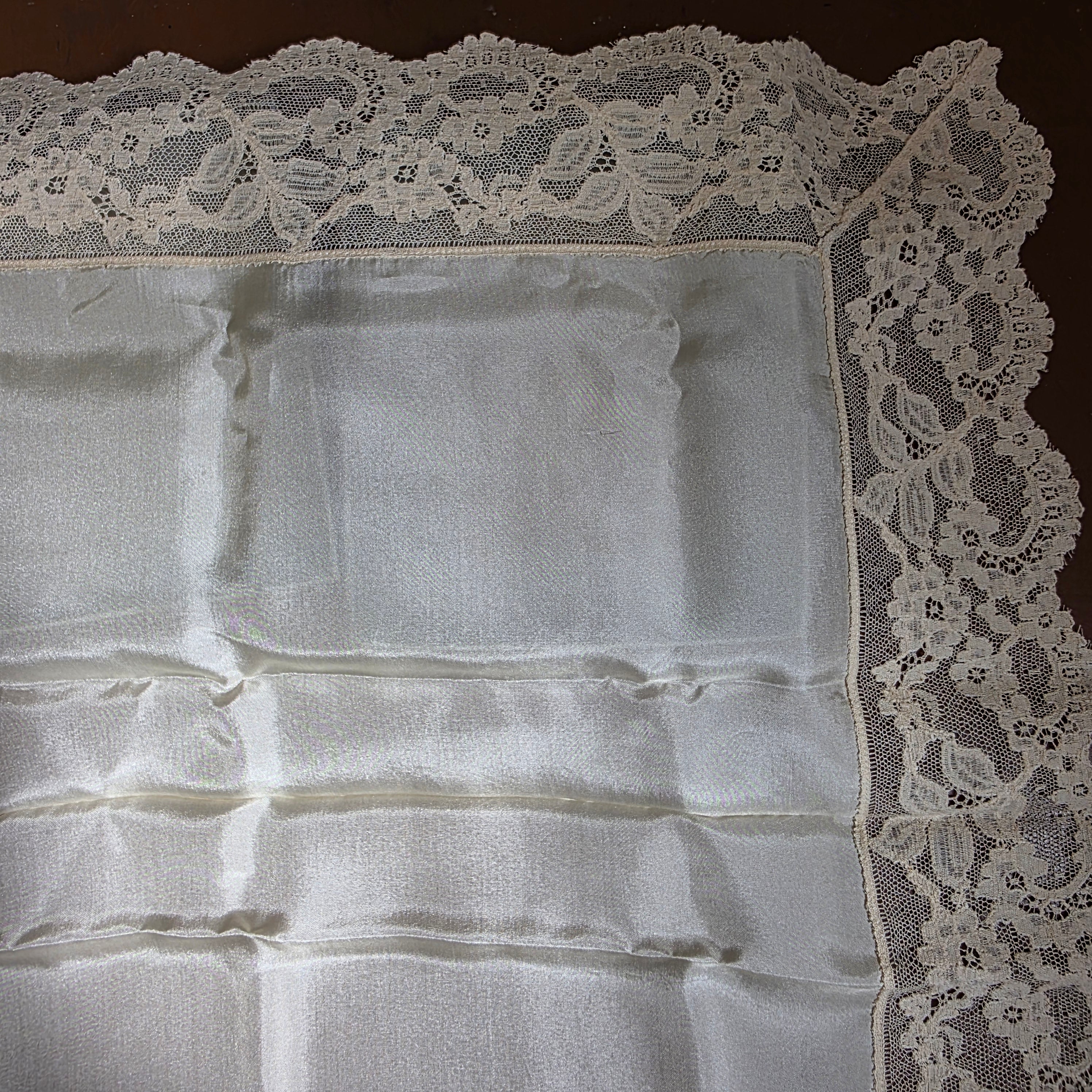 "Cherie" Boxed Silk & Lace Handkerchief