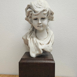 Vintage Italian Porcelain Bust