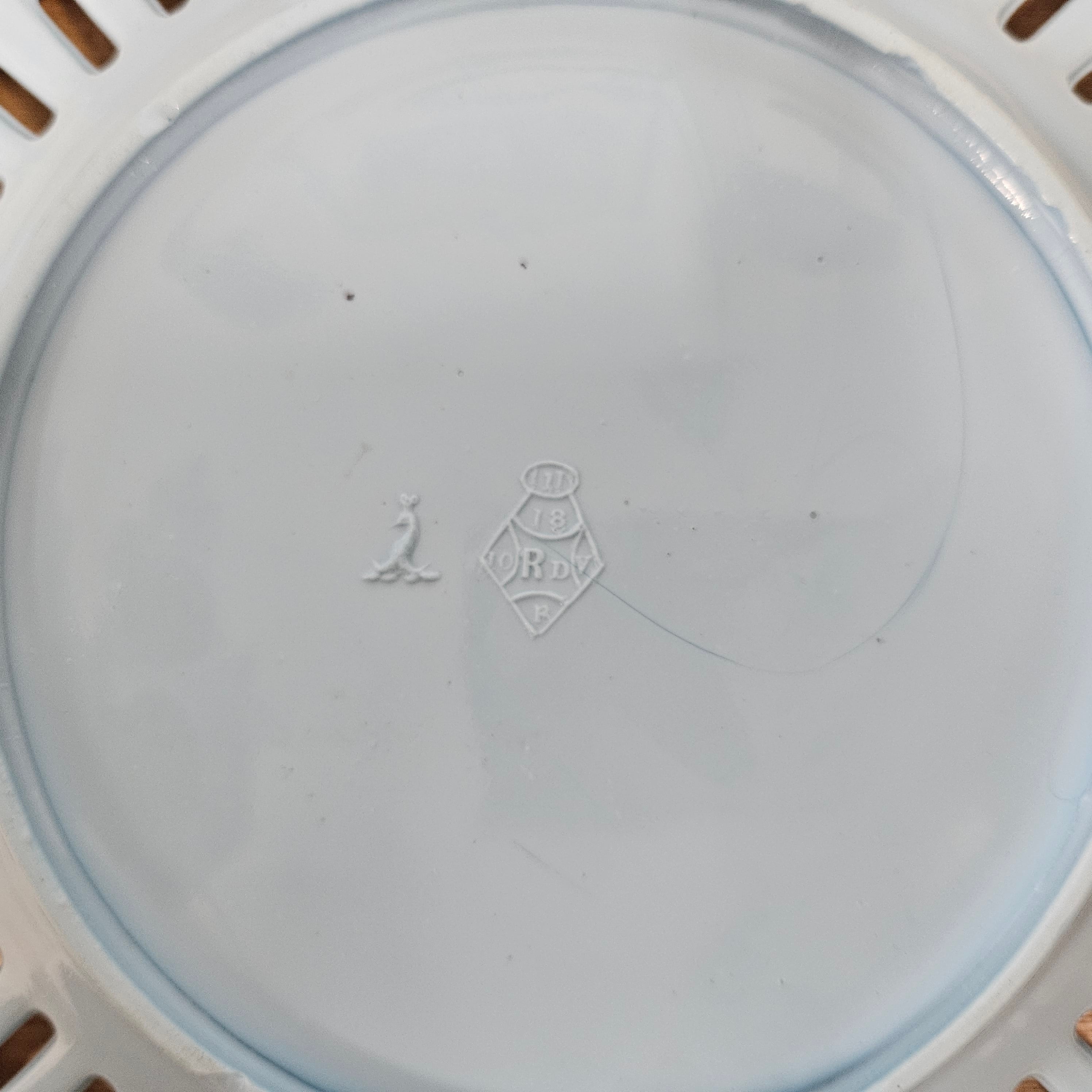 Victorian Sowerby Milk Glass Basket Weave Plate | Antique & Vintage | Moonee Ponds Antiques | Australia Wide