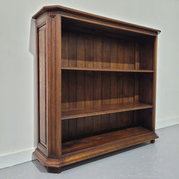 Stunning and hard to find French Oak open bookcase with 2 shelves, it is also in great original detailed condition.  Please view photos as they form part of the description.