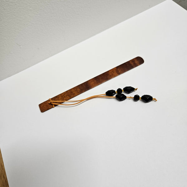 Unusual Fiddleback Blackwood & Jet Beads Book Mark.  In good original condition. Please view photos as they form part of the description. 