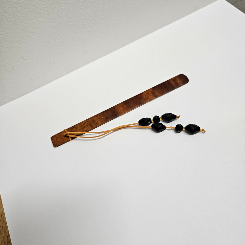 Unusual Fiddleback Blackwood & Jet Beads Book Mark.  In good original condition. Please view photos as they form part of the description. 