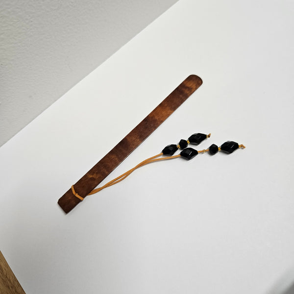 Unusual Fiddleback Blackwood & Jet Beads Book Mark.  In good original condition. Please view photos as they form part of the description. 