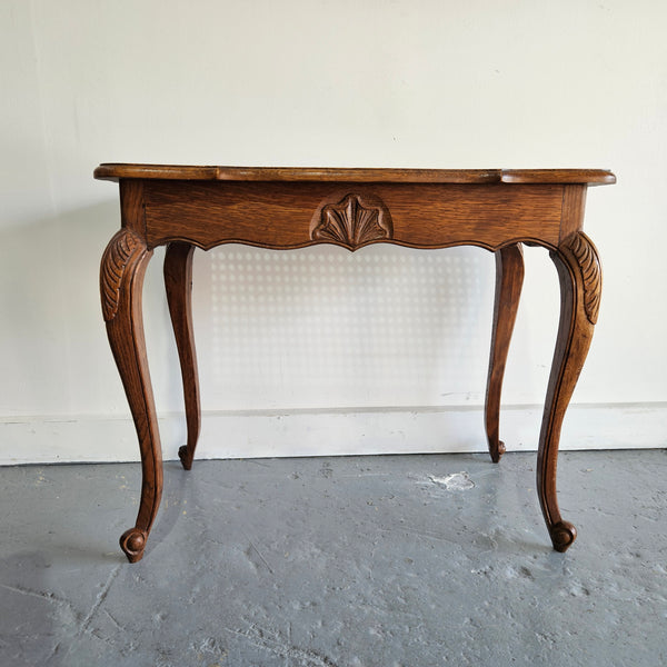 Stunning set of 3 nested table with cane inset and glass top, in great original detailed condition. Please see photos as they form part of the description   