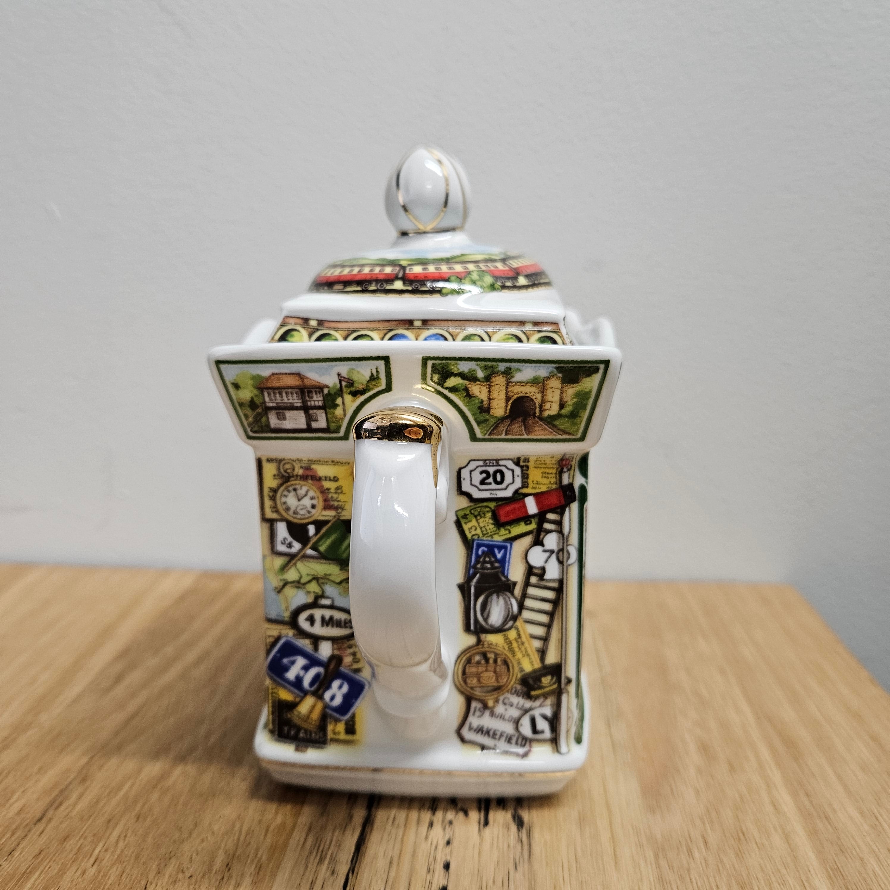Vintage James Sadler Teapot