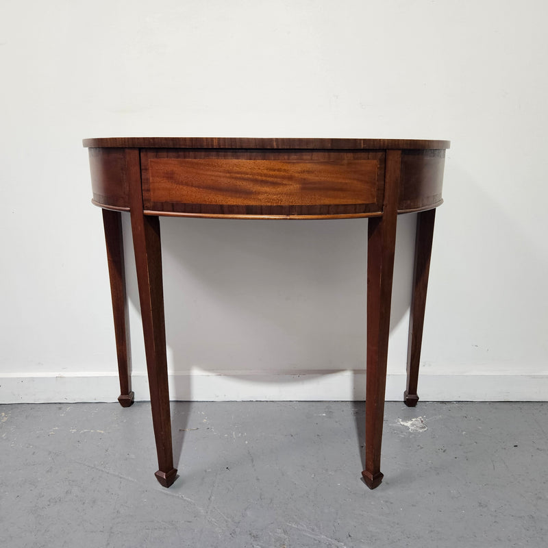 Lovely vintage one drawer Georgian style semicircle table in great original detailed condition. Please see photos as they form part of the description.