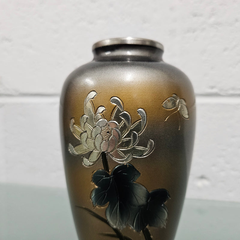 Charming antique Japanese Metal Worked Vase, Hand Painted and Engraved. In good original condition. Please see photos as they form part of the description.