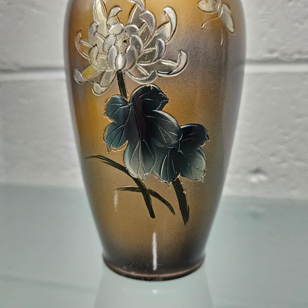 Charming antique Japanese Metal Worked Vase, Hand Painted and Engraved. In good original condition. Please see photos as they form part of the description.