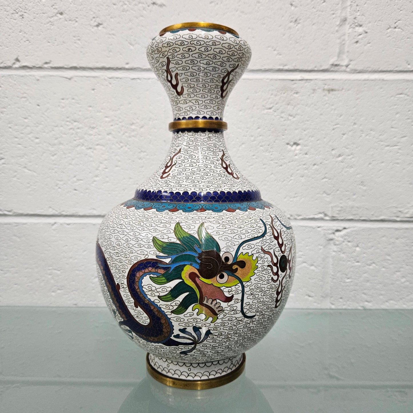 Stunning Vintage Chinese Cloisonné Vase decorated with 5 toed dragon.  Please see photos as they form part of the description.