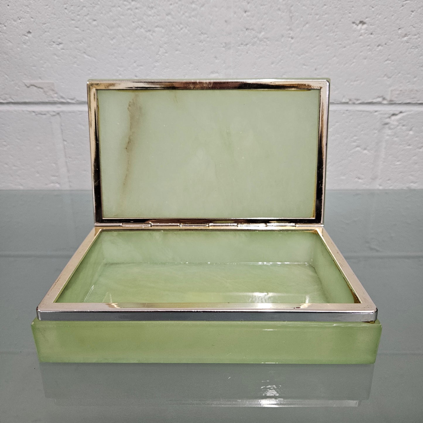 Superb Vintage Alabaster Trinket/Jewellery Box Decorated with Floral Sprays.  Please see photos as they form part of the description.