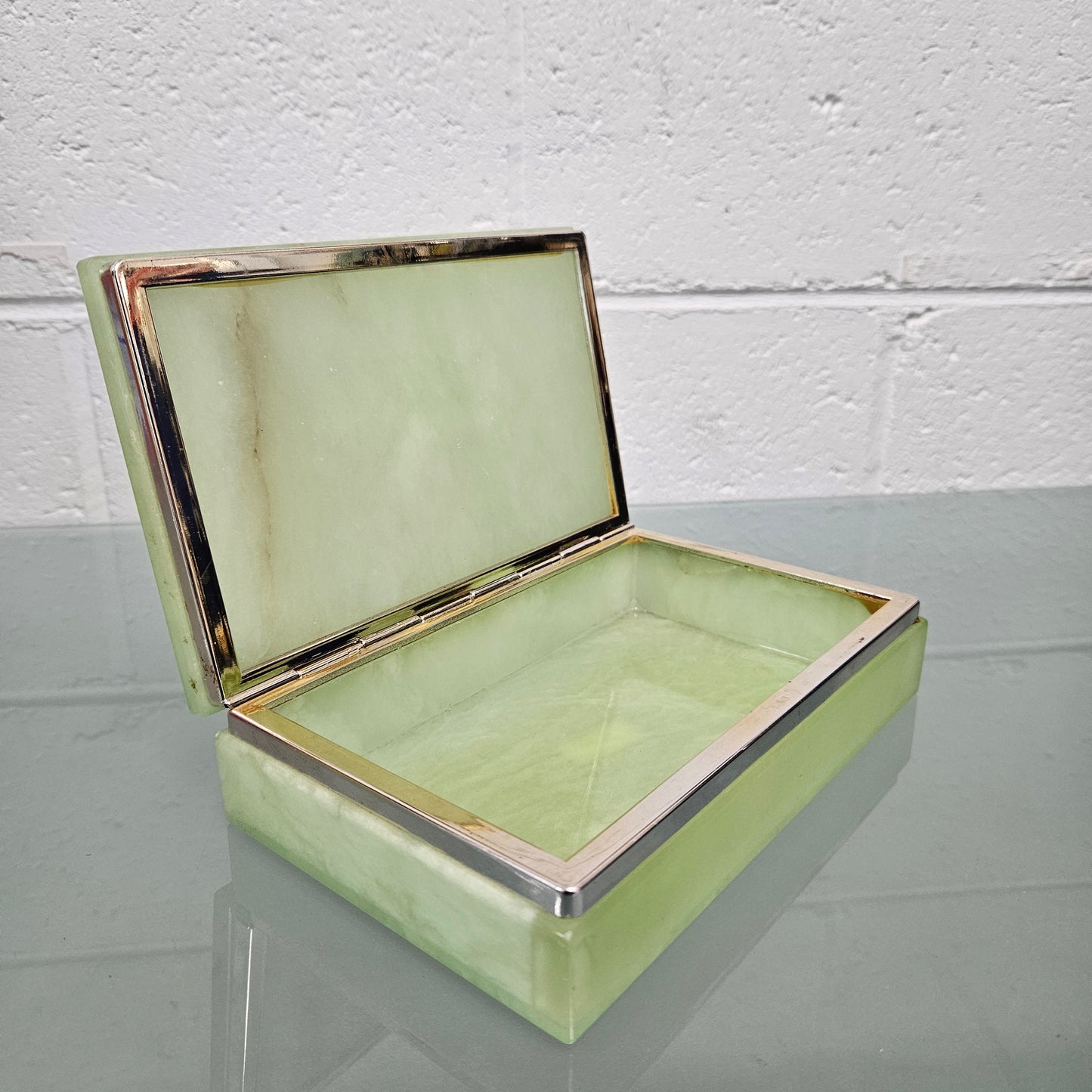 Superb Vintage Alabaster Trinket/Jewellery Box Decorated with Floral Sprays.  Please see photos as they form part of the description.
