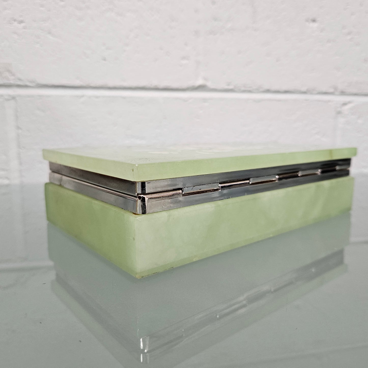 Superb Vintage Alabaster Trinket/Jewellery Box Decorated with Floral Sprays.  Please see photos as they form part of the description.