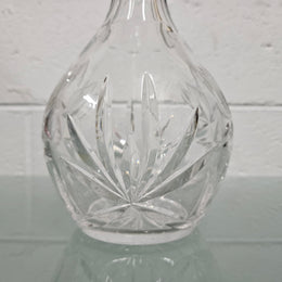 Beautifully shaped cut crystal Decanter and Stopper.  Please see photos as they form part of the description.