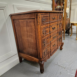 Lovely Provincial Oak Chest Of Four Drawers