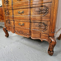 Lovely Provincial Oak Chest Of Four Drawers