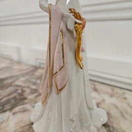 Lovely Limited Edition Arabella Lady Sculpture