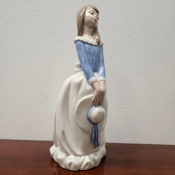Nao by Lladro Girl Holding Straw Hat | Antique & Vintage | Moonee Ponds Antiques | Australia Wide Delivery
