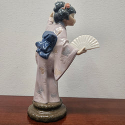 Stunning Lladro Geisha Dancing Girl with fans. | Antique & Vintage | Moonee Ponds Antiques | Australia Wide Delivery