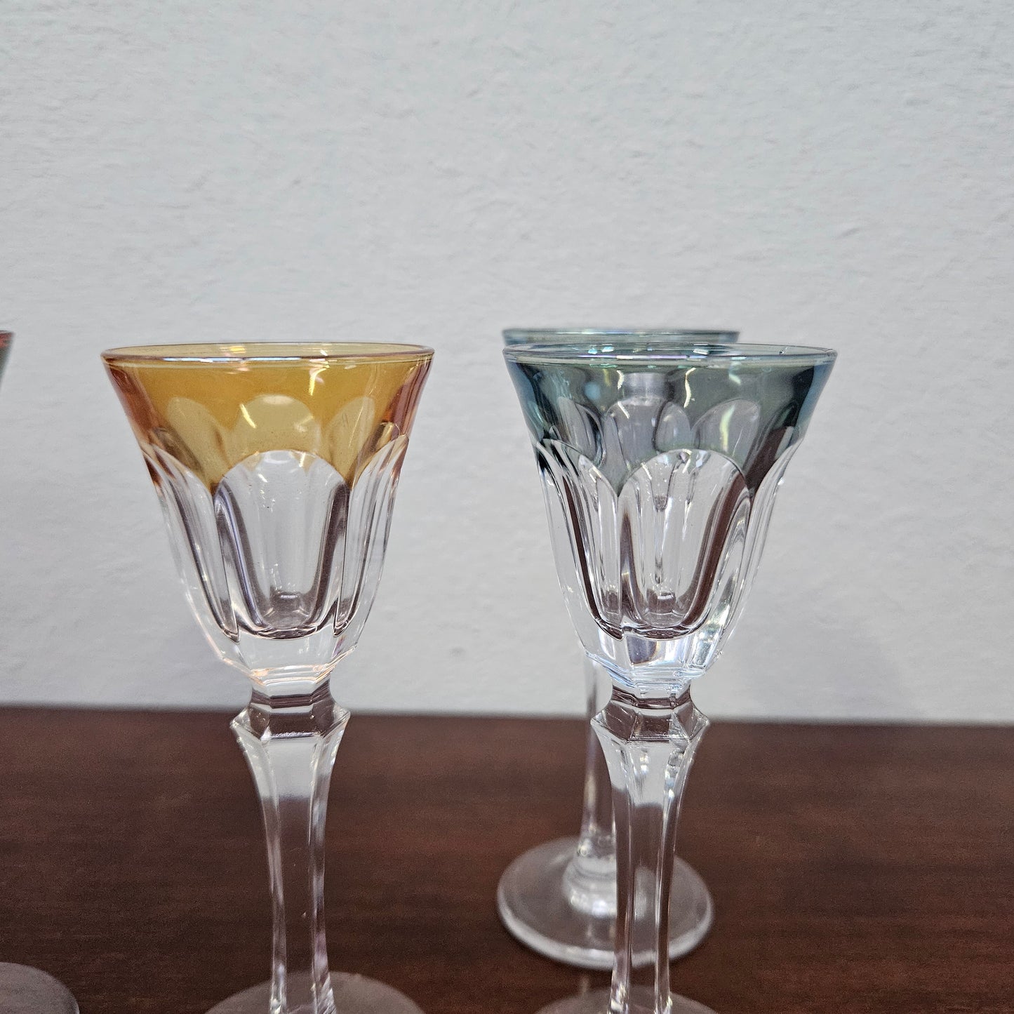Set of 7 attractive Stemmed Liqueur Glasses