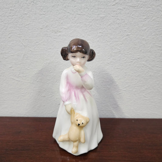 Charming Royal Doulton Figure "Daddy's Girl"