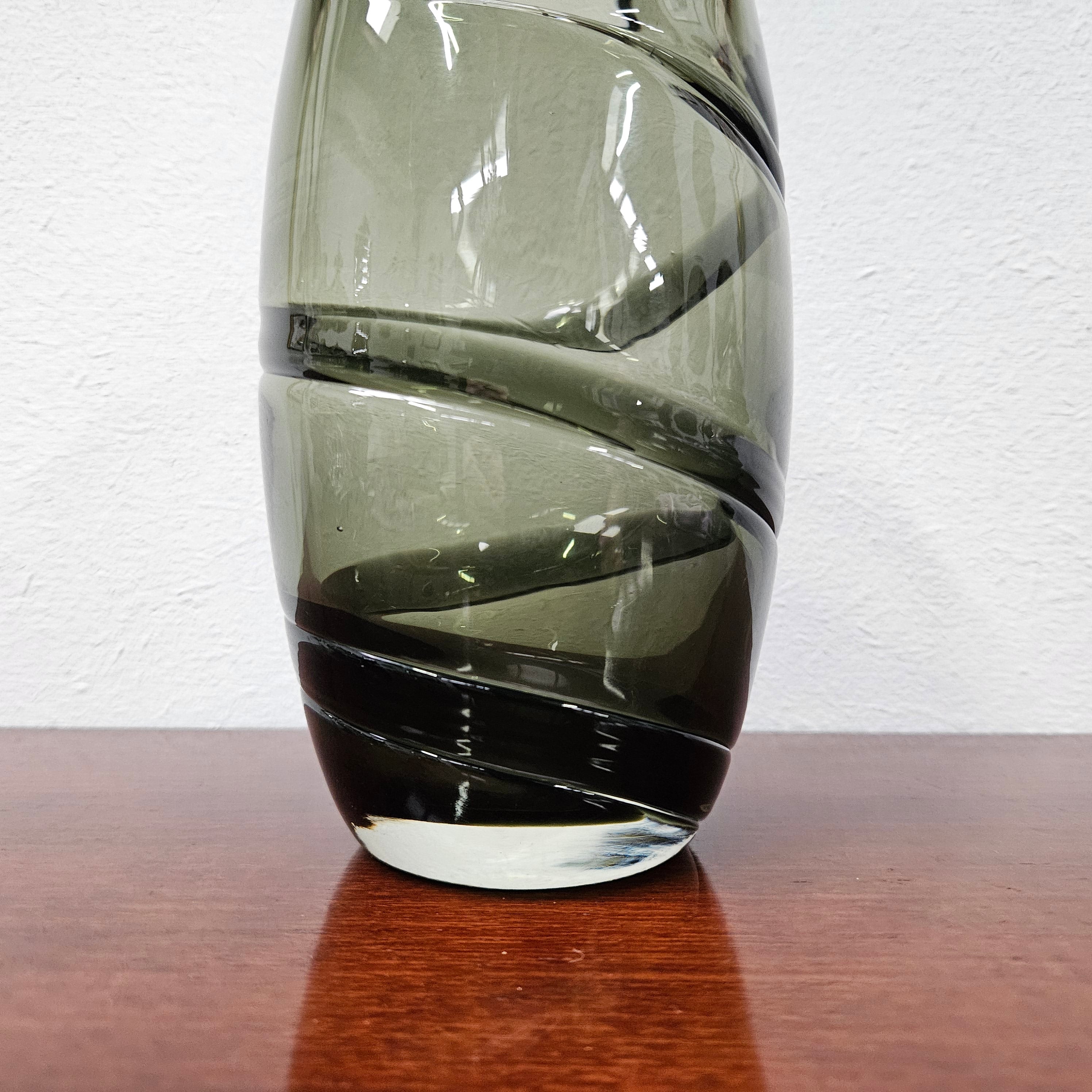 Attractive Deco Style Glass Vase | Antique & Vintage | Moonee Ponds Antiques | Australia Wide Delivery
