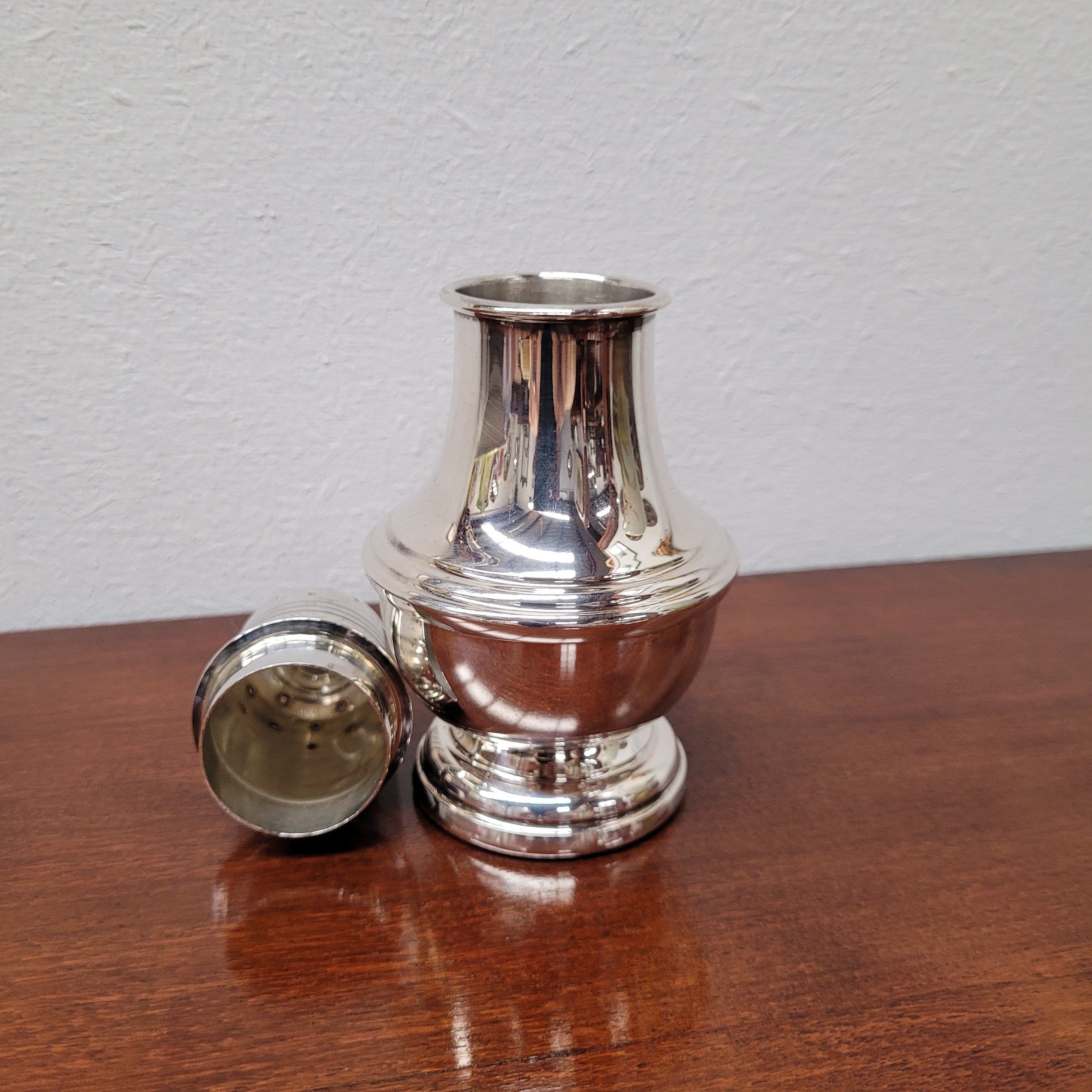 Rodd Hecworth Silver Plated Sugar Shaker | Antique & Vintage | Moonee Ponds Antiques | Australia Wide Delivery