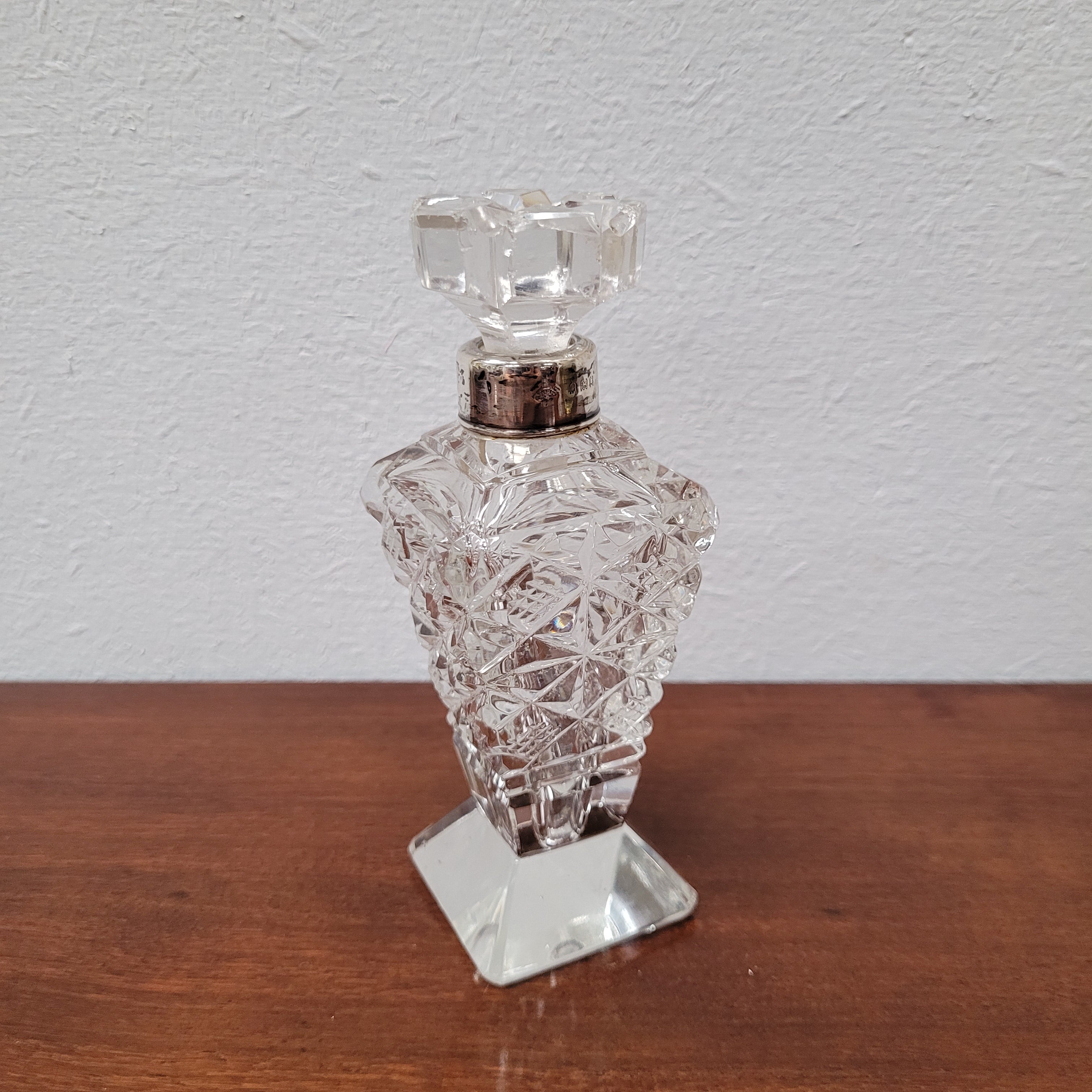Art Deco London Silver & Cut Crystal Scent Bottle | Antique & Vintage | Moonee Ponds Antiques | Australia Wide Delivery