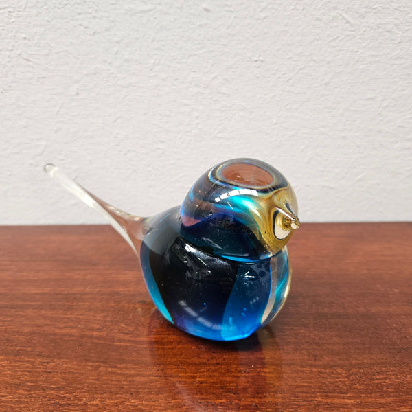 Dark blue, light blue and clear glass art glass bird figure. In good condition. Please see photos as they form part of the description.