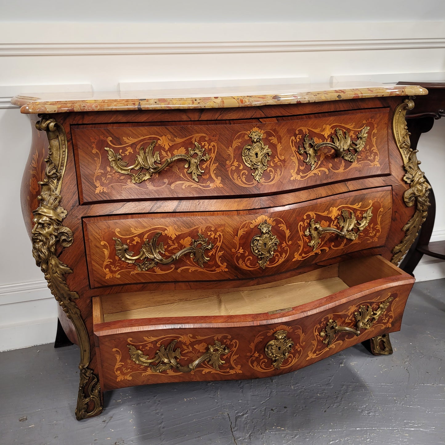 Superb 19th Century Louis XV Kingwood & Rosewood Marquetry Inlaid Marble Top Commode