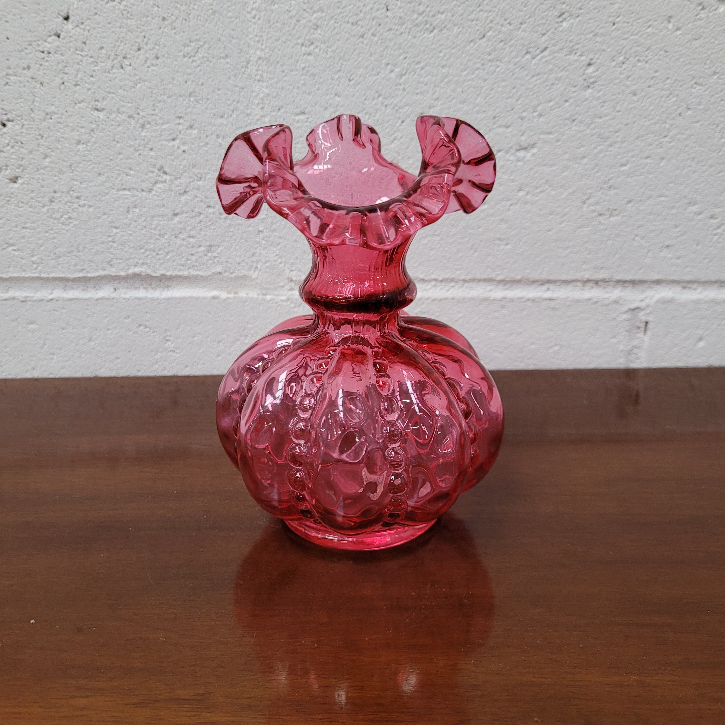 Beautiful Fenton Cranberry Melon Vase