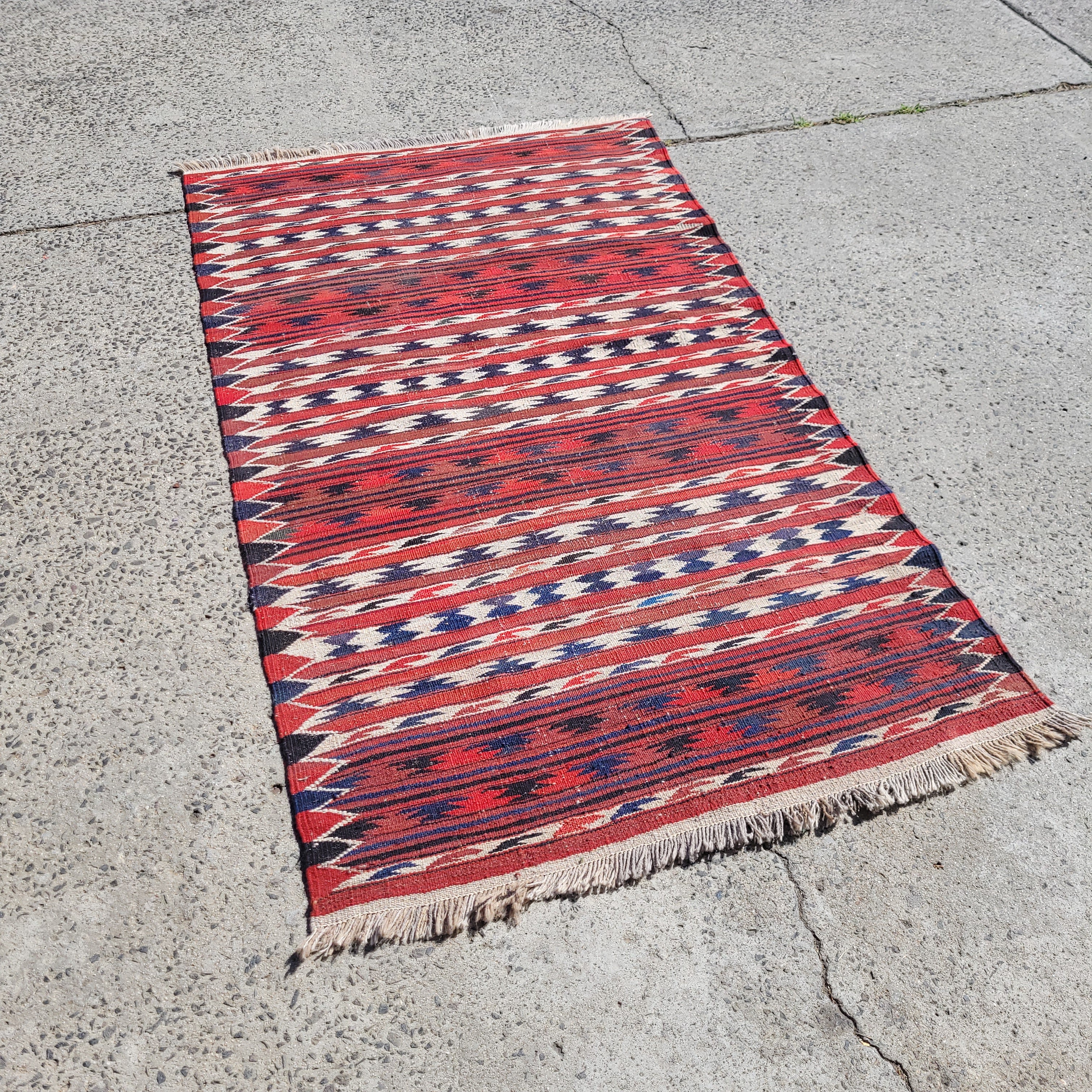 Vintage Kilim Area Rug | Antique & Vintage | Moonee Ponds Antiques | Australia Wide Delivery