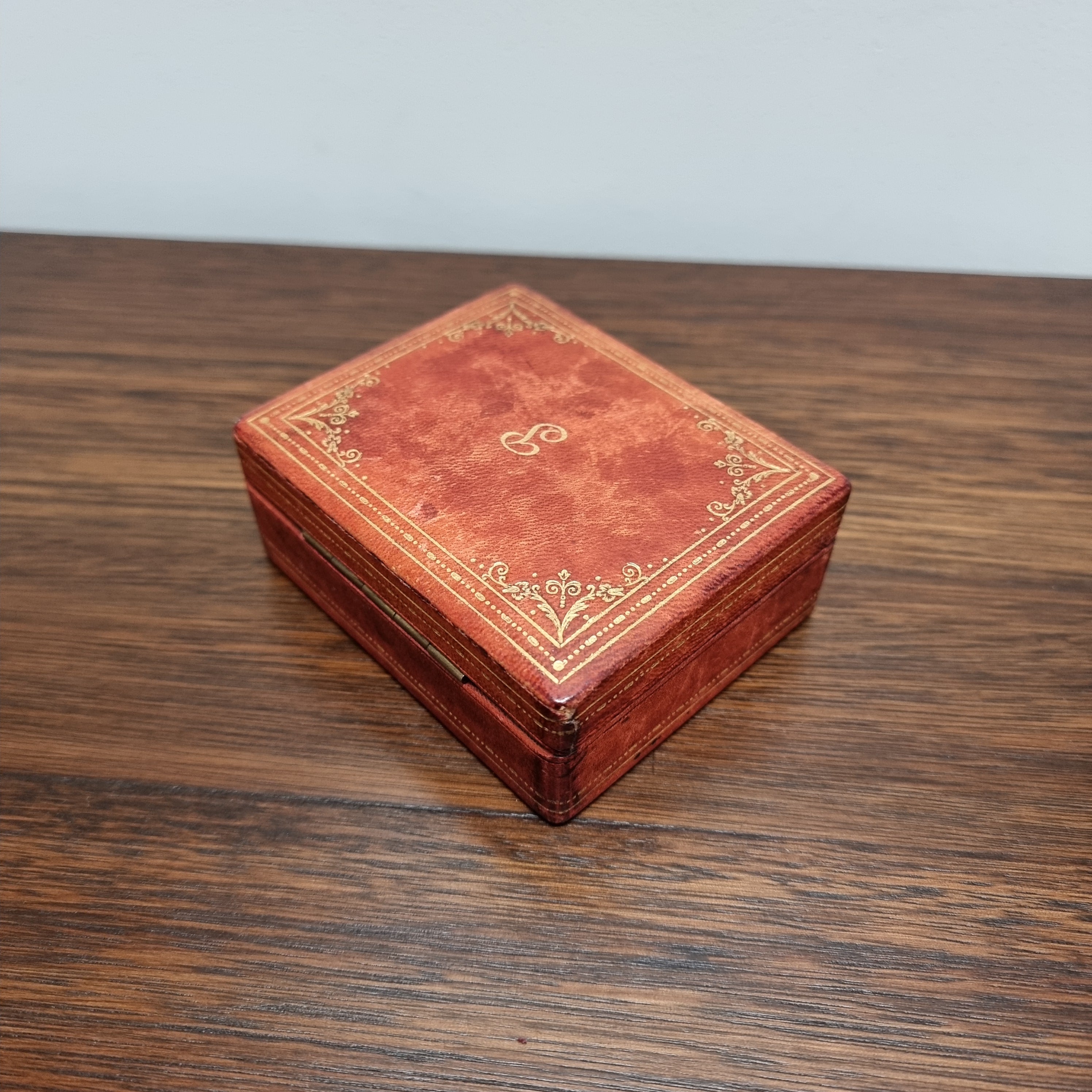 Vintage Gilt Tooled Leather Trinket Box | Antique & Vintage | Moonee Ponds Antiques | Australia Wide Delivery