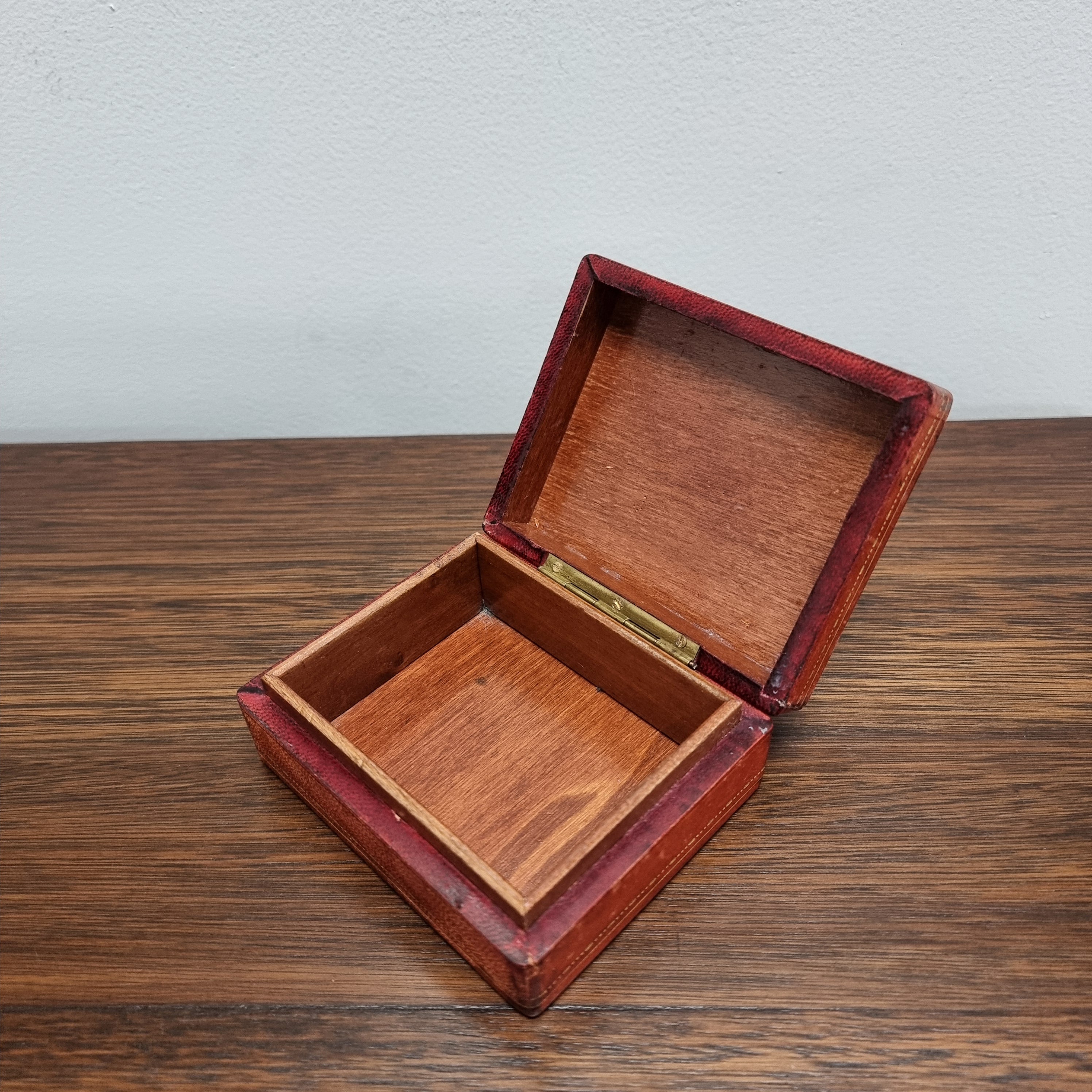 Vintage Gilt Tooled Leather Trinket Box | Antique & Vintage | Moonee Ponds Antiques | Australia Wide Delivery