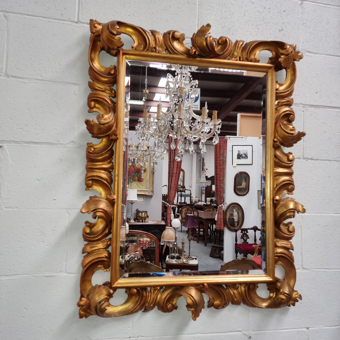 Early 20th Century French Rococo Style Gilt Mirror