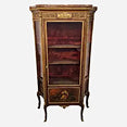 Display Cabinets / Vitrines
