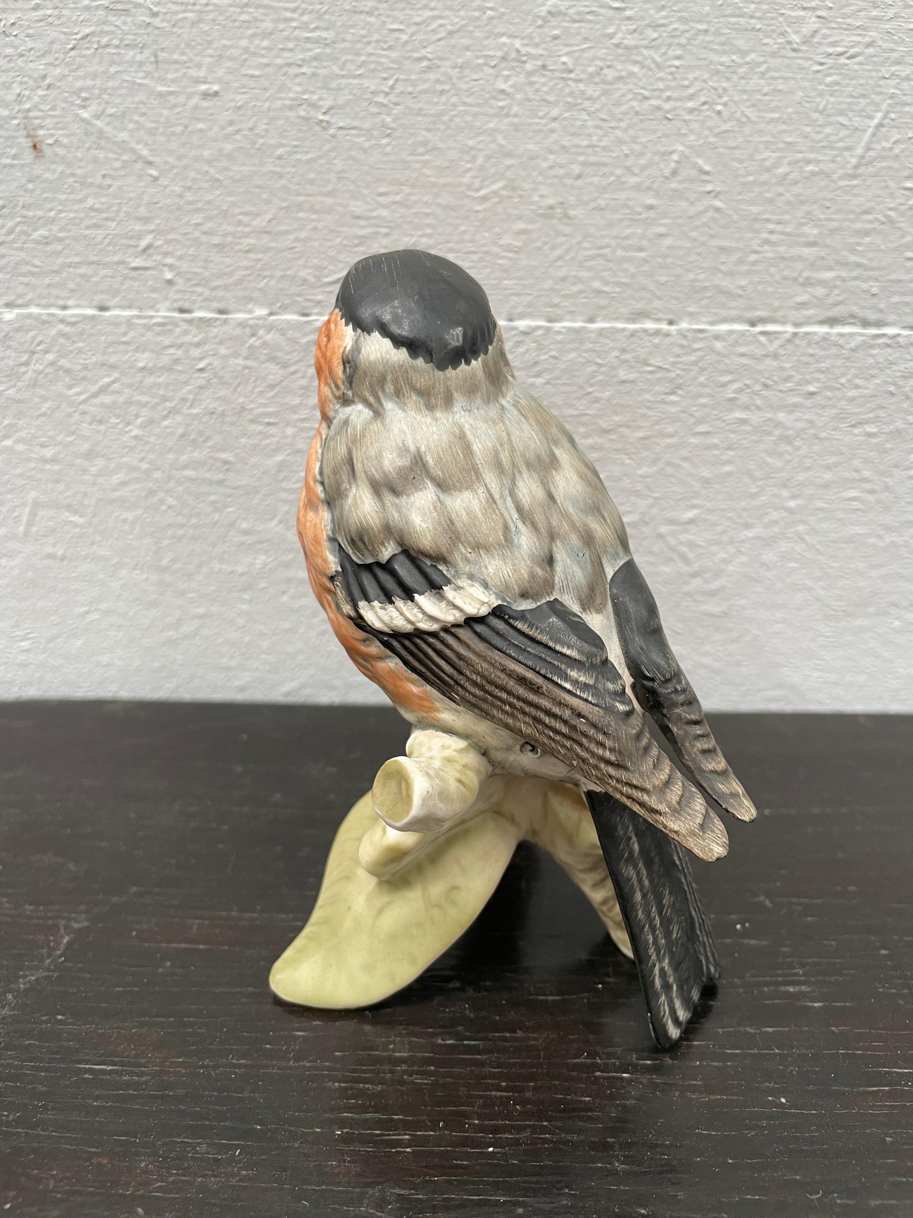 Attractive Goebel Bird Figurine | Antique & Vintage | Moonee Ponds Antiques | Australia Wide Delivery