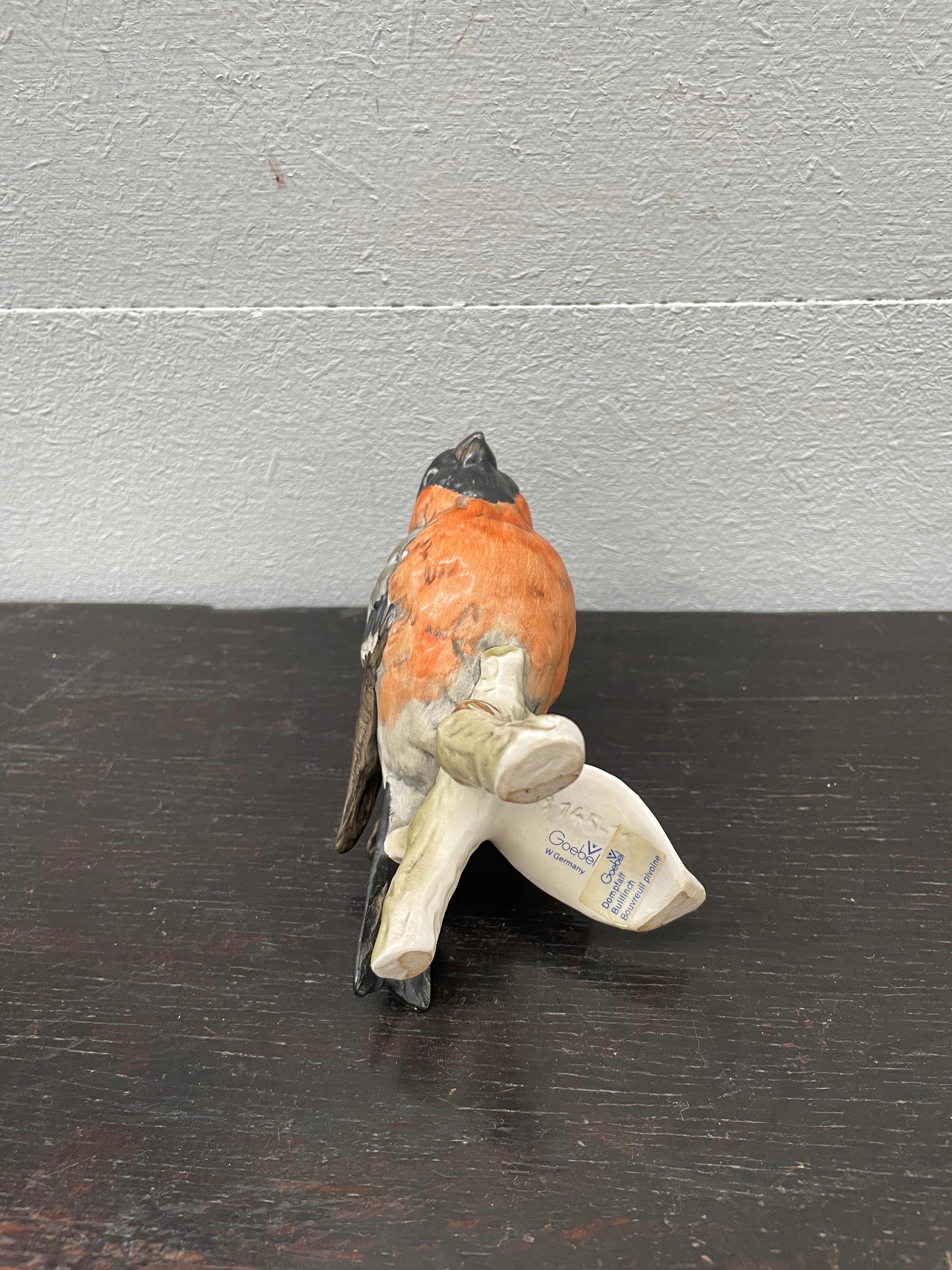 Attractive Goebel Bird Figurine | Antique & Vintage | Moonee Ponds Antiques | Australia Wide Delivery